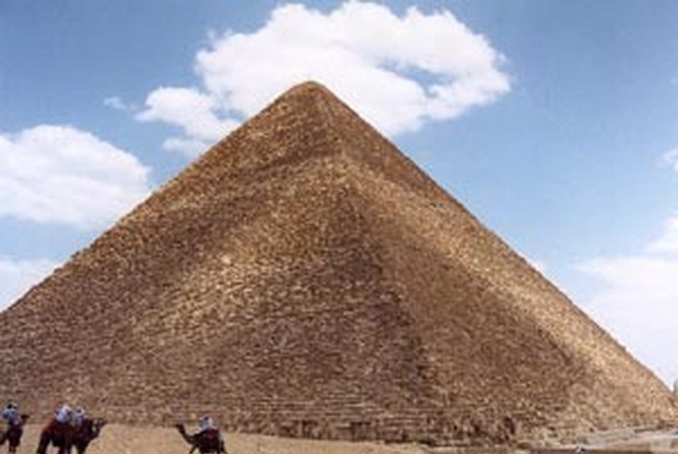 Feltárul-e a Kheopsz-piramis rejtélye?