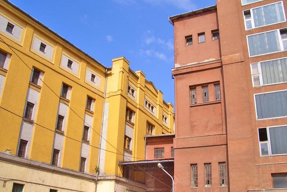 Vizuális, Urbanisztikai és Építészeti Kultúra Háza (VUÉK Ház) lehet a Budafoki úti VÁTI-dokumentációs központból