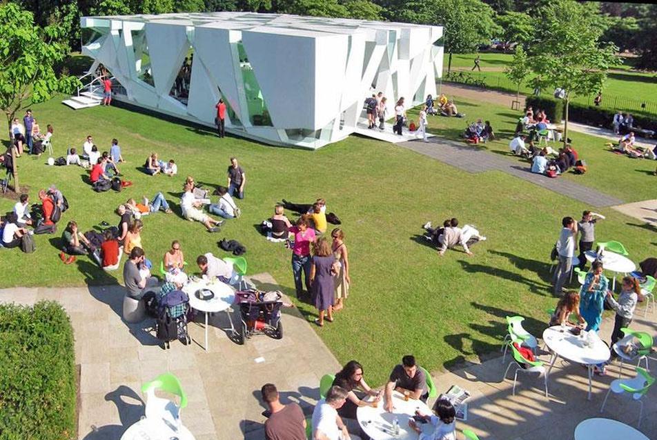 Serpentine Pavilion, 2002