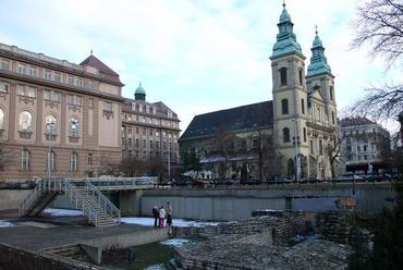 Contra-Aquincum, Március 15-e tér