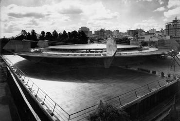 Serra Dourada stadion, Goiânia, Goiás, Brazília, 1973. Fotó: Paulo Mendes da Rocha