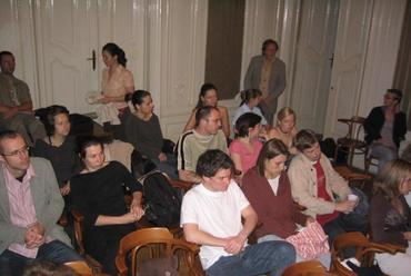Az est hallgatósága az április 27-ei "Bálványdöntés"-en