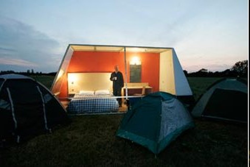 A jövő sátra a Szigetre: Travelpod