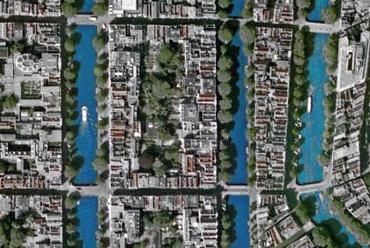 csatornák Amszterdam belvárosában
