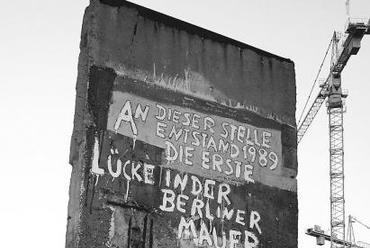 Berlin - Fal-emlékmű, fotó: ÉF