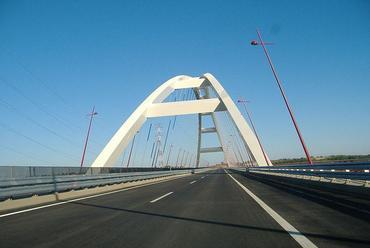 Dunaújvárosi Pentele híd