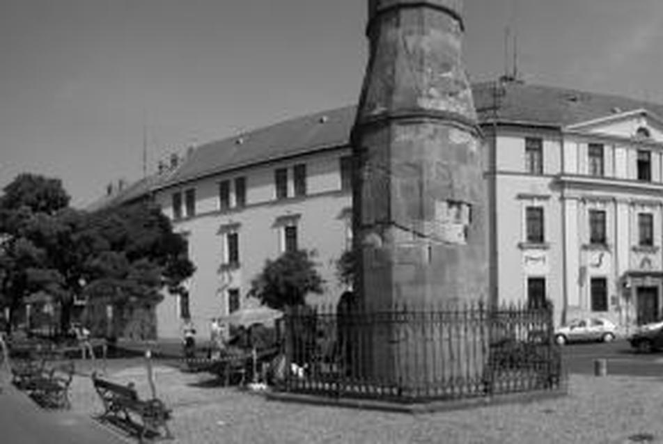 Eger - Dobó tér rekonstrukciója, Minaret