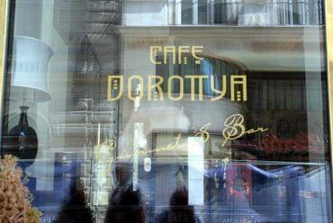 Café Dorottya, fotó vm