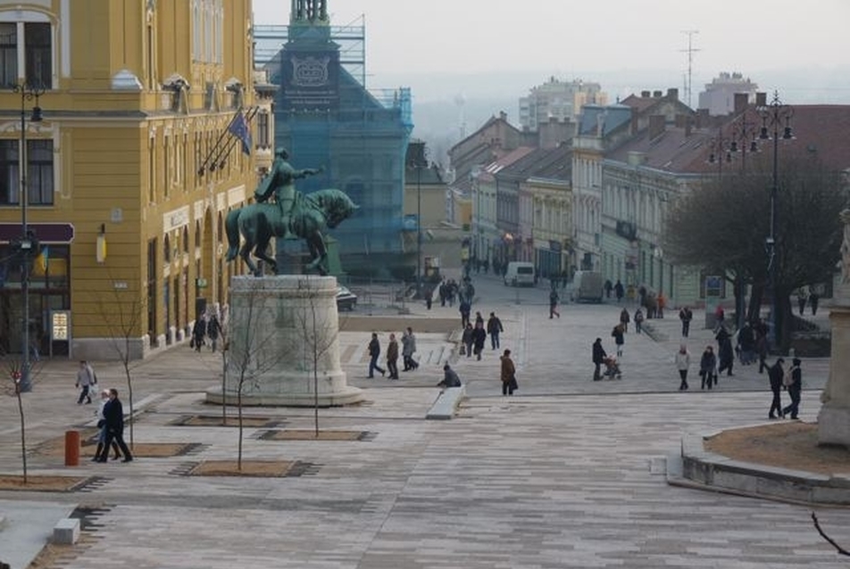 Pécs - Széchenyi tér