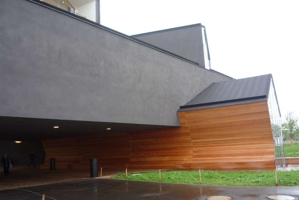 Jacques Herzog &amp; Pierre de Meuron - VitraHaus, külső, fotó: Rab Hajnalka