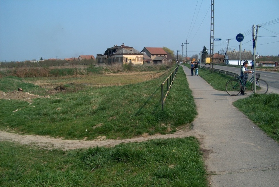 Eredeti állapot. Vezető tervező: Lipcsei Ágnes.