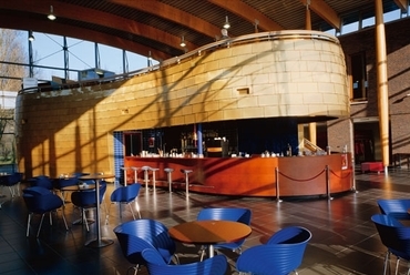 Koningshof-i Kulturális Központ, Maassluis, Hollandia - Hans Goverde és Kraaijvanger Urbis