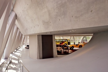 Mercedes Múzeum - UN Studio