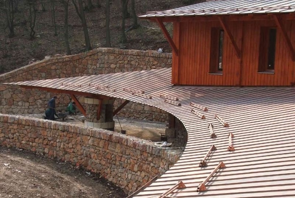 Baradla cseppkőbarlang látogatóközpontja - építész: Jakab Csaba