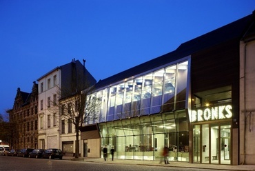BrOnks Youth Theatre. Vezető tervezők: Martine De Maeseneer, Dirk Van den Brande, fotó: Frederik Froument