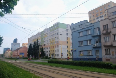 A Kuzmányho utca részlete változatos beépítéssel, fotó: Garai Péter