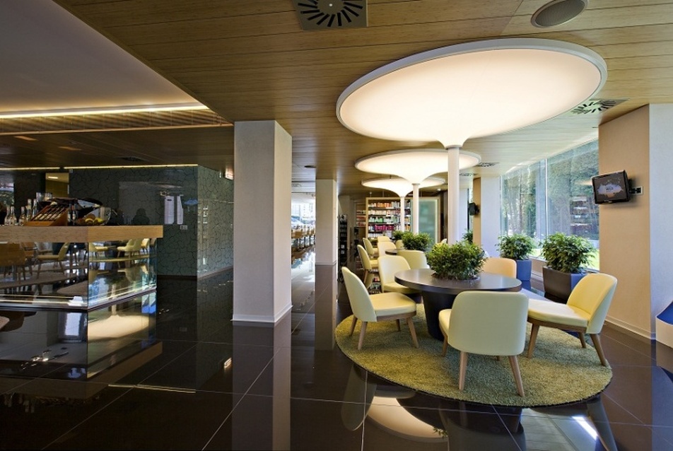 Zena Szépségcentrum előtér - MYD-II interior design