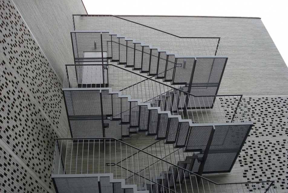 Peter Zumthor - Kolumba Múzeum, Köln - fotó: Tim Brown Architecture - forrás: flickr.com/people/atelier_flir/
