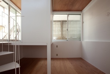 Small House, hálószoba - építész: Hiroyuki Unemori, fotó: Ken Sasajima
