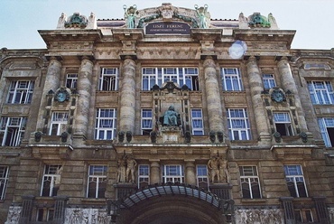 A budapesti Zeneakadémia, forrás wikipédia
