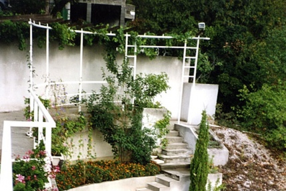 Balatongyörök - támfalak, teraszok, lépcsők