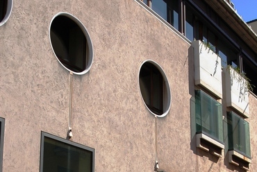 Verona, Banca Popolare épülete - fotó: Klaniczay Péter