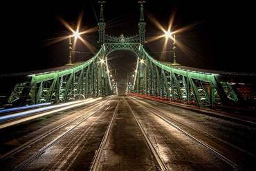 Szabadság híd, BudapestSzerző: CintuHUN; forrás: Wikimédia Commons; licenc: CC-BY-SA 3.0