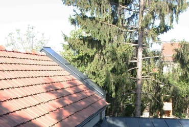 Prefa tető vápamegoldás - fotó: Tóth Róbert Ádám