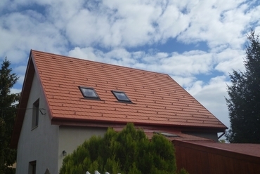 Baksa Ferenc - Az egyszerű tető komplex kivitelezéséért és példamutató megoldásaiértCsaládi ház, Kerepes 