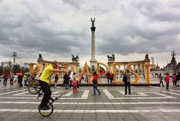 Budapest felirat, fotó: Turós Balázs