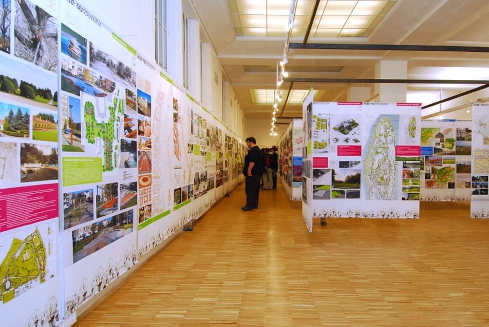 Fotók a 2010-es kiállításról (fotó: Glazer Attila)