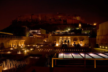 Raas fürdőszálló, Dzsódhpur, India. Forrás: Lotus Studio