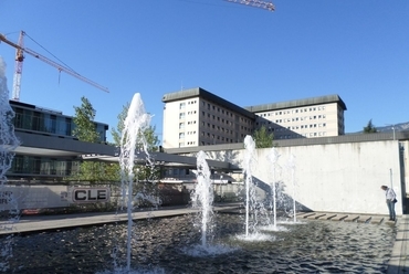 Bolzanoi kórház  környezetalakítás