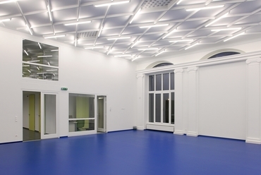 belső tér, birkózó terem - fotó: Gáll András