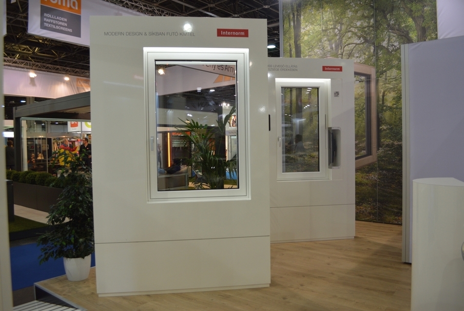 Internorm Ablak Kft. stand a Construmán