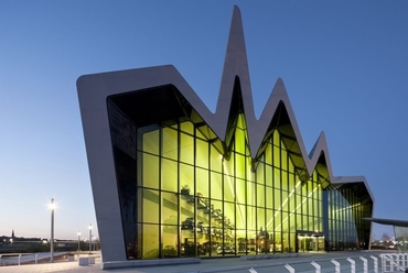 Zaha Hadid: Riverside Múzeum, Glasgow, Anglia