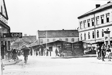 Dégenfeld tér