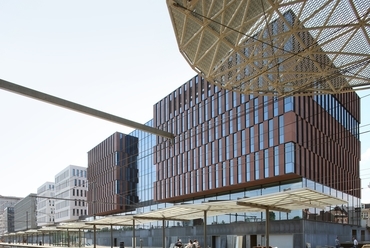 Leuven, a pályaudvar melleti iroda negyed - építész: Crepain Binst Architecture + ARCHI+I - forrás: Crepain Binst Architecture + ARCHI+I