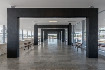 balatonfüredi vasútállomás rekonstrukció - építész: Gyarmati Tamás - fotó: Danyi Balázs
