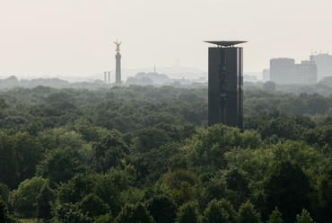 Corentin Lespagnol - Városi Dzsungel Tiergarten - Berlin, Németország, 2015 - Architectural Photography Award