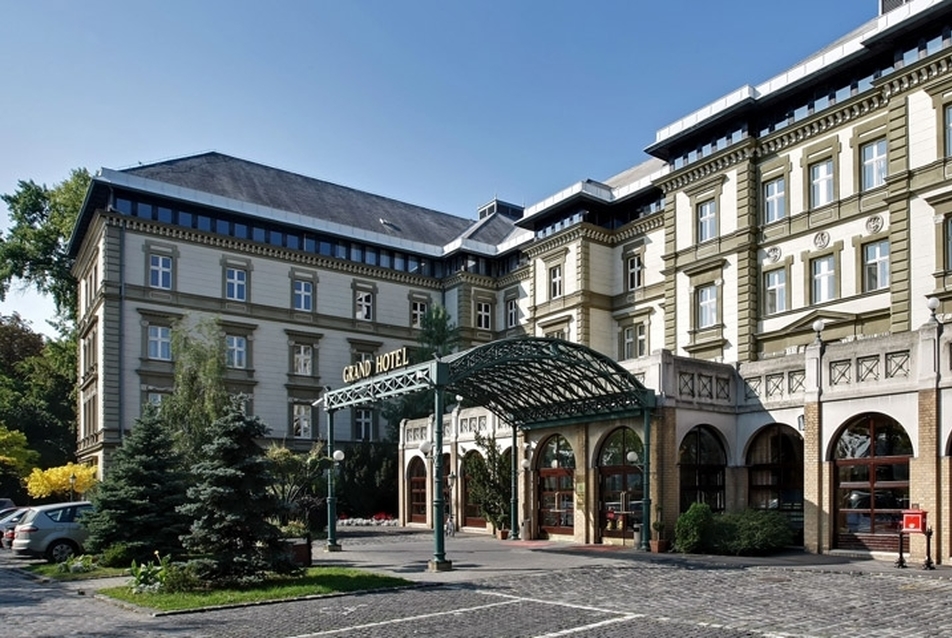 Megújulnak a margitszigeti Danubius-szállodák