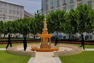 A Zsolnay Porcelánmanufaktúra Herkules díszkút látványterve, Budapest, V. ker., József nádor tér