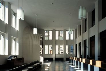 Brema, Landesbank - építész: Caruso St. John Architects