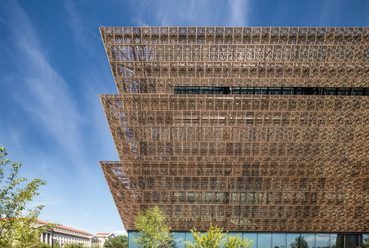 Afroamerikai Történelem és Kultúra Nemzeti Múzeuma, Washington - építészek: David Adjaye, Philip Freelon, Davis Brody Bond, SmithGroup - fotó: Alan Karchmer