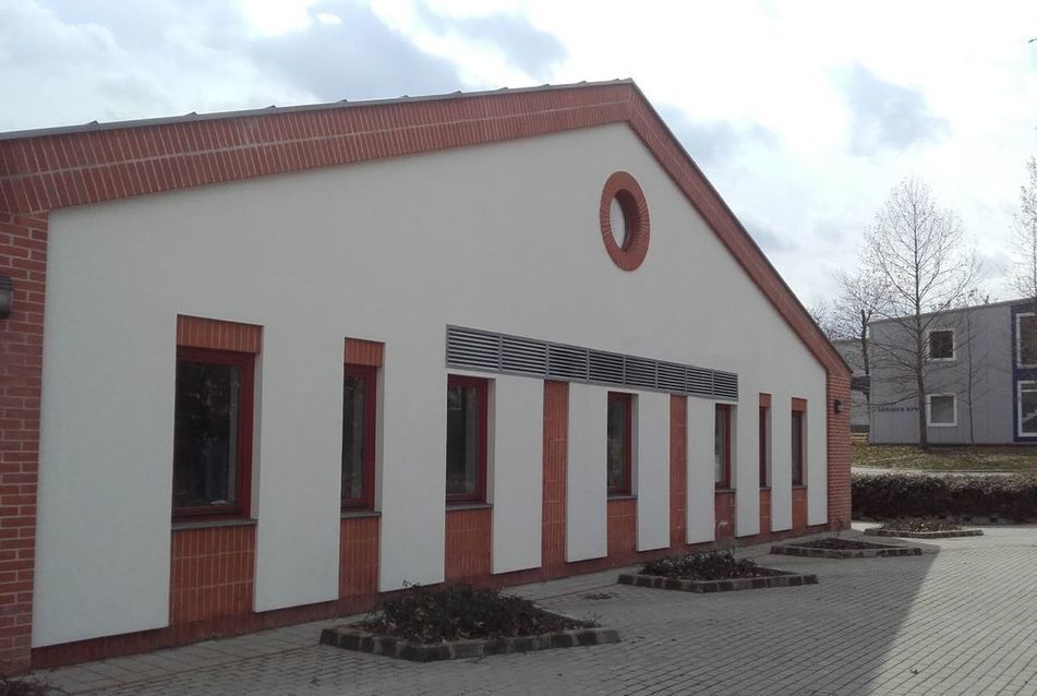 EFT Központ és üzemépület bővítése - építész: Paládi-Kovács Ádám