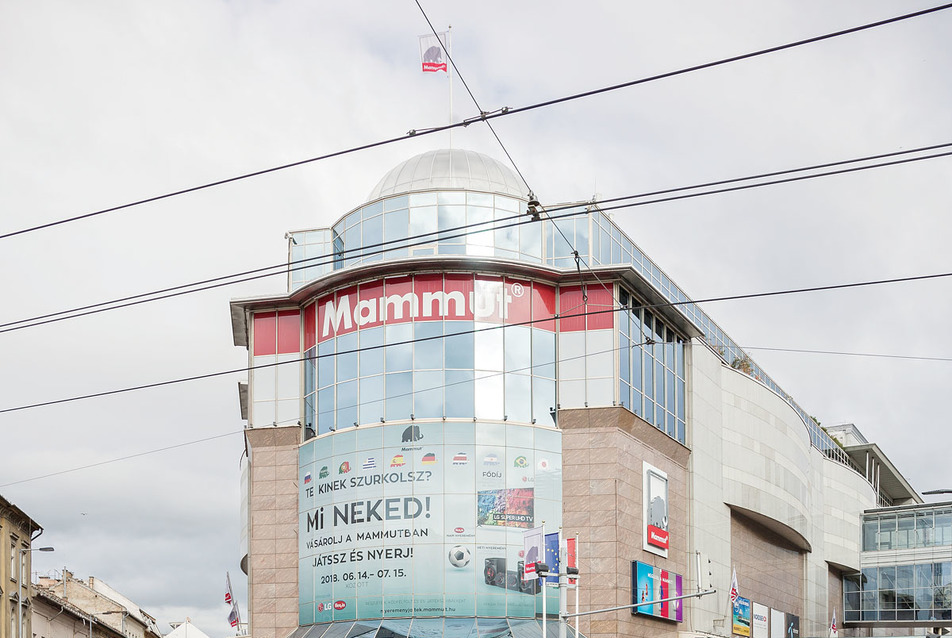 Mammut - építész: Mérték Építészeti Stúdió Kft. - fotó: Danyi Balázs