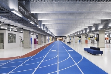 Narita International Airport Terminal 3 - tervező: NIKKEN SEKKEI + Ryohin Keikaku + PARTY - fotó: Kenta Hasegawa