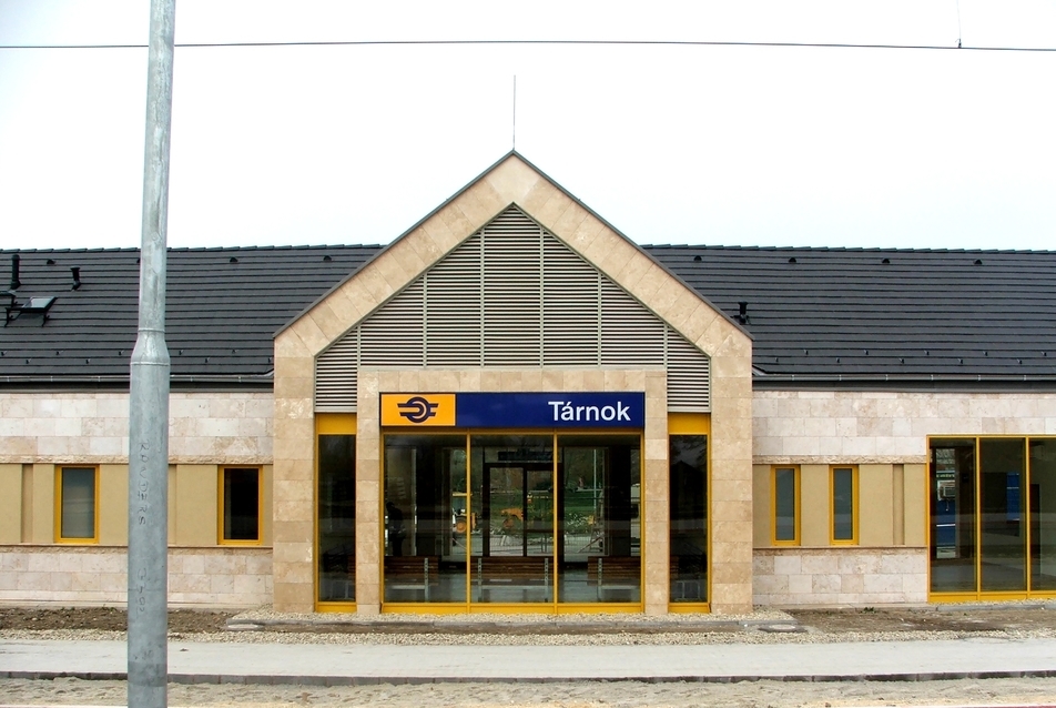 Állomások kis léptékben — Tárnok vasútállomás, Bánszky Szabolcs, Mata-Dór Architektúra Kft.