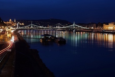 Éjszakai Budapest. 