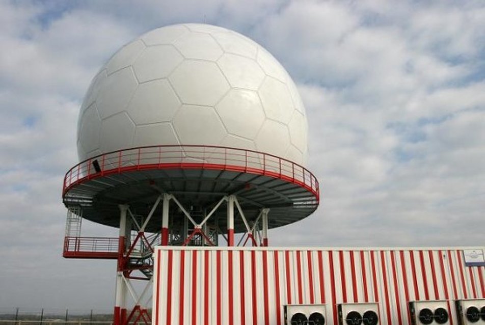 A HungaroControl ferhegyi radarja, forrás: hwsw.hu